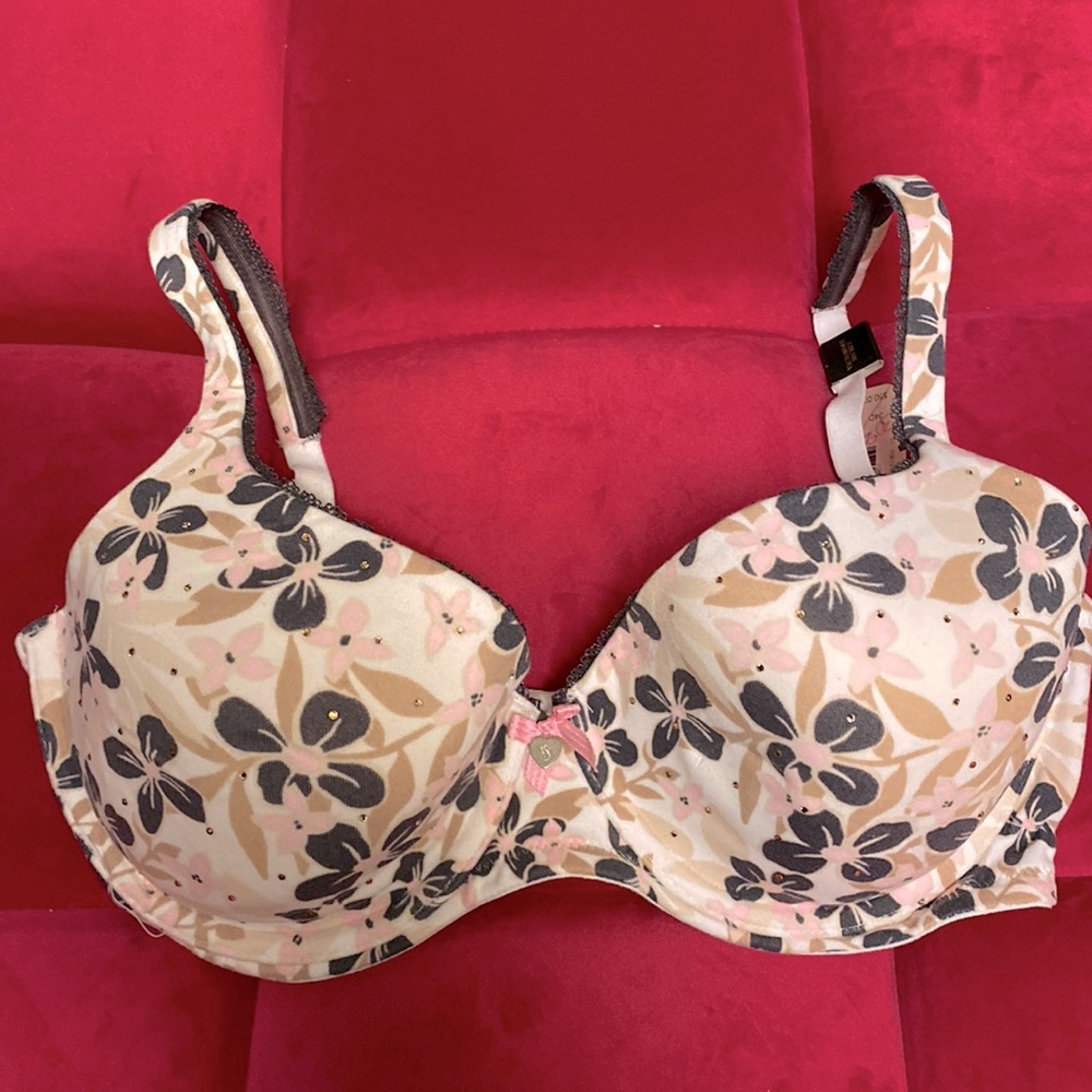 NWT Body by Victoria Lined Demi